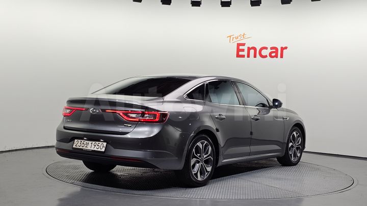 Renault SM6 2020 — 2