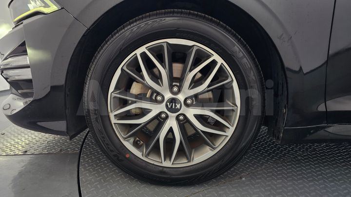 Kia K5 2021 — 5