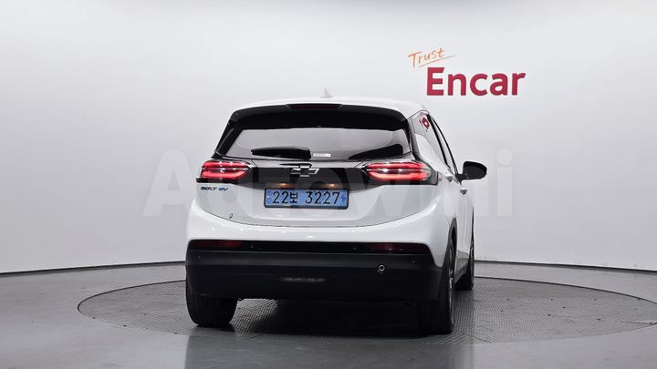 Chevrolet Bolt EV 2022 — 4