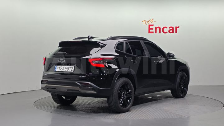Chevrolet Trax 2024 — 2