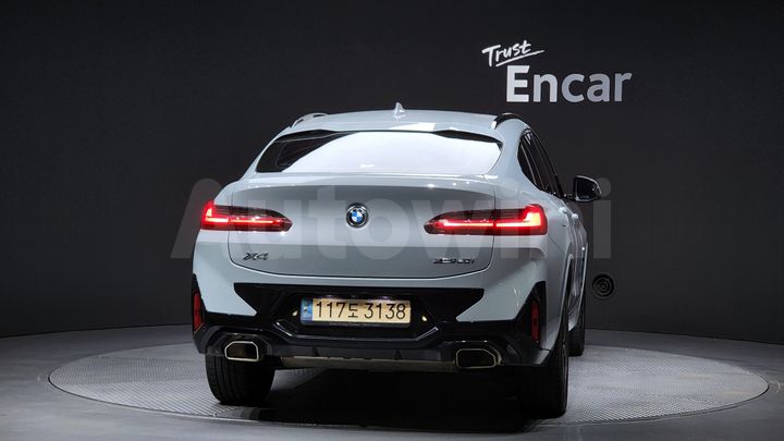 BMW X4 2023 — 4