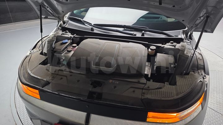 Hyundai Ioniq5 2024 — 5