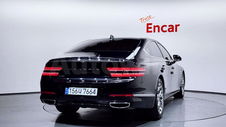 Genesis G80 2022 — 2