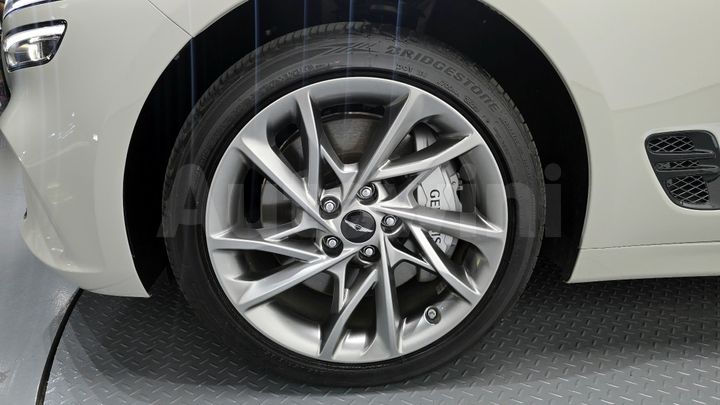 Genesis G70 2025 — 5
