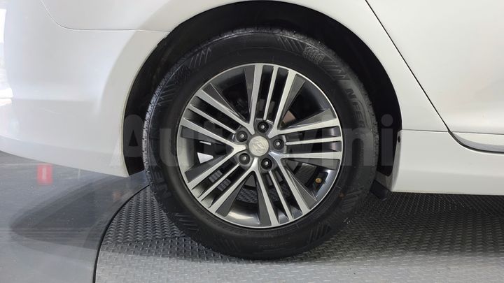 Hyundai Grandeur 2013 — 5