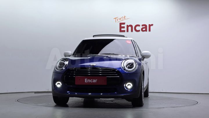 Mini Cooper 2020 — 3