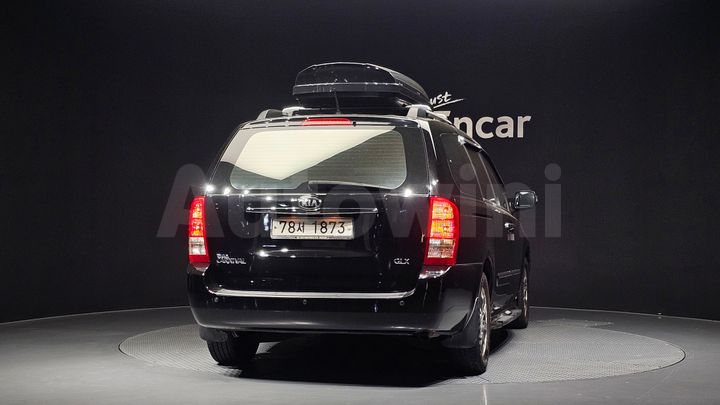 Kia Carnival 2014 — 4