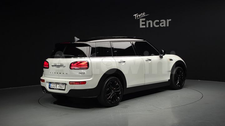 Mini Clubman 2024 — 2