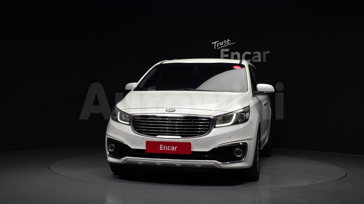 Kia Carnival 2017 — 3