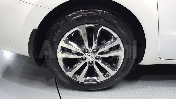 Kia Carnival 2017 — 5