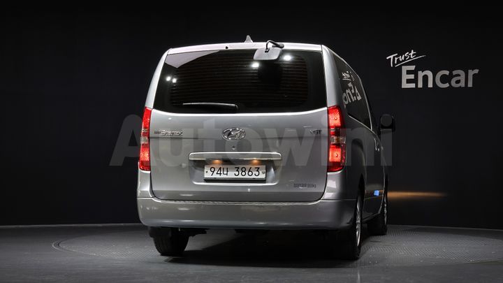 Hyundai Starex 2019 — 4
