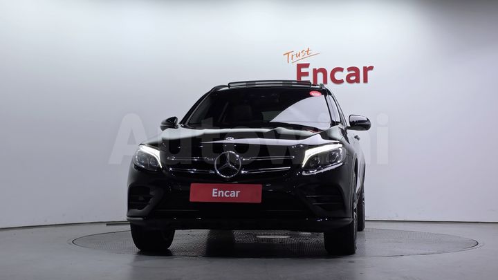 Mercedes Benz GLC Class 2018 — 3