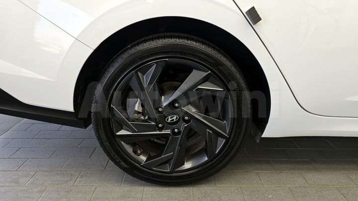 Hyundai Avante 2024 — 5
