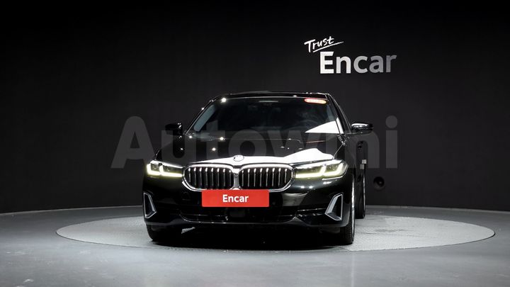 BMW 5 Series 2021 — 3
