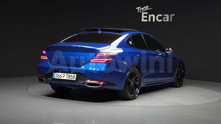 Genesis G70 2021 — 2
