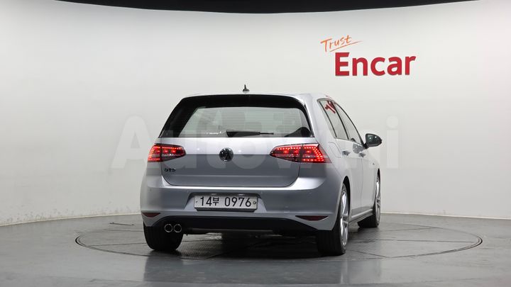 Volkswagen Golf 2015 — 4