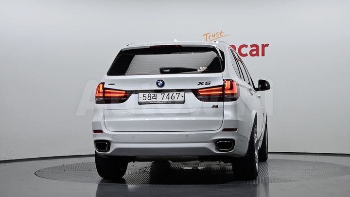 BMW X5 2018 — 5