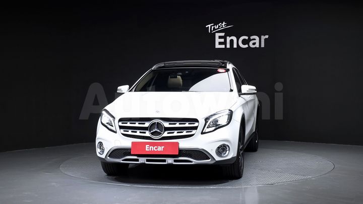 Mercedes Benz GLA Class 2019 — 3