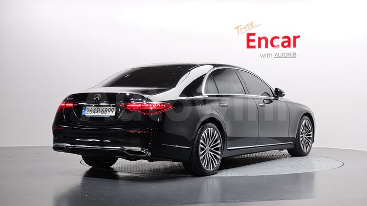 Mercedes Benz S Class 2022 — 2