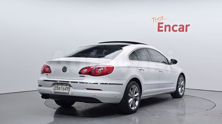 Volkswagen CC 2011 — 2
