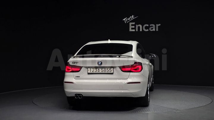 BMW 3 Series 2020 — 4