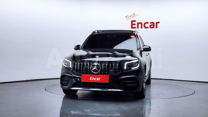 Mercedes Benz GLB Class 2023 — 3