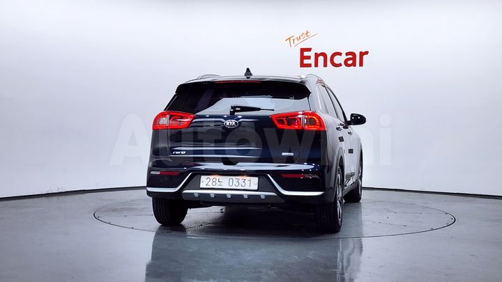 Kia Niro 2017 — 4
