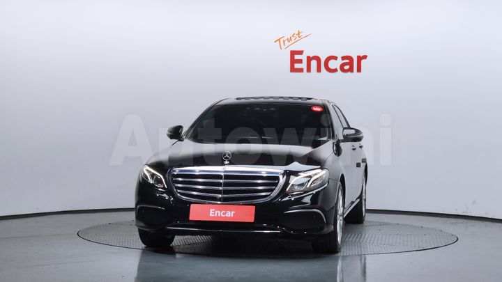 Mercedes Benz E Class 2019 — 3