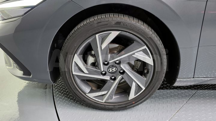 Hyundai Avante 2024 — 5