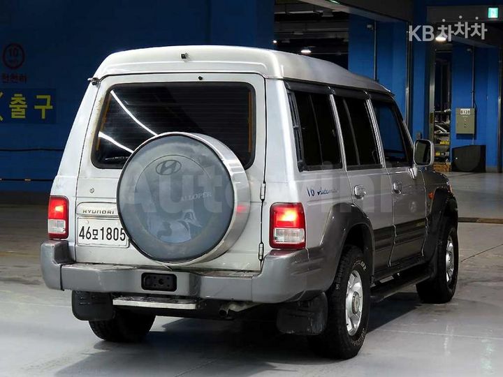 Hyundai Galloper 2000 — 4