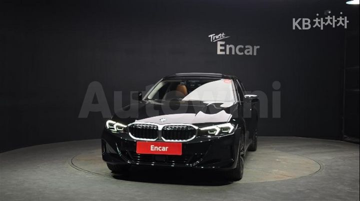 BMW 3 Series 2026 — 3
