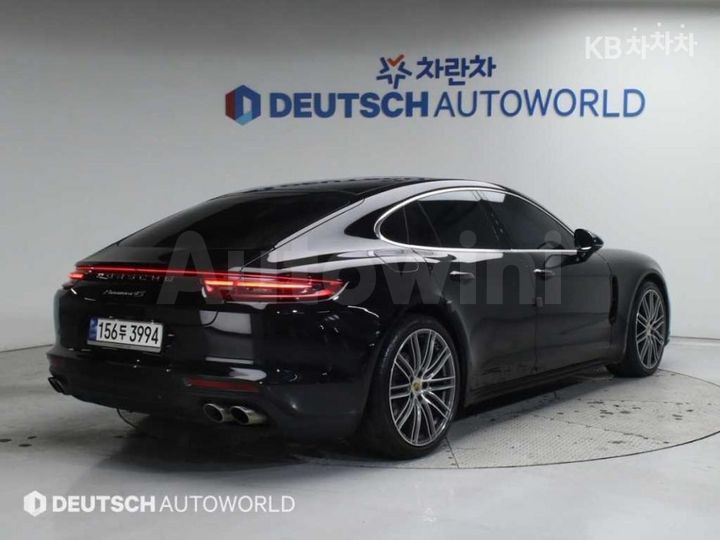 Porsche Panamera 2018 — 3