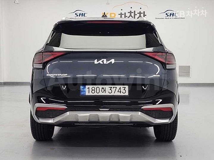 Kia Sportage 2023 — 3