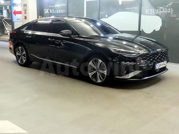 Kia K8