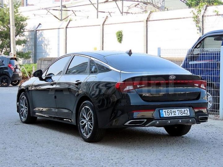Kia K5 2021 — 4