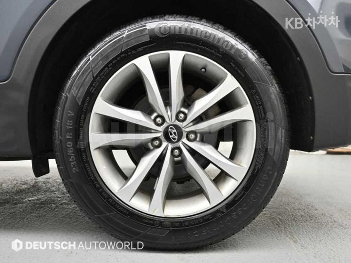 Hyundai SantaFe 2015 — 5