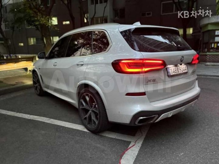 BMW X5 2022 — 4