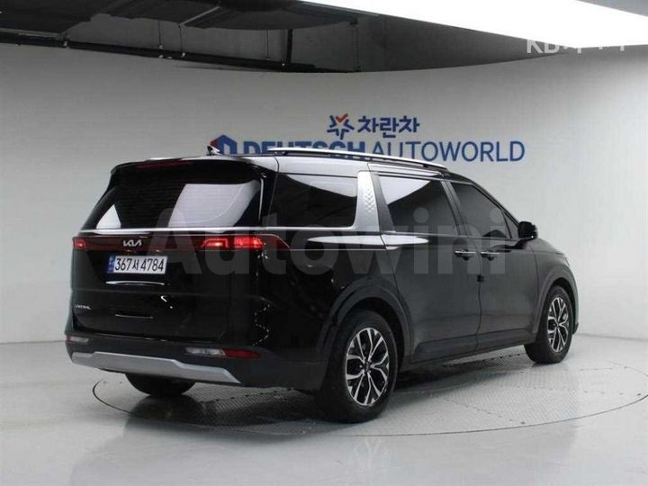 Kia Carnival 2023 — 3