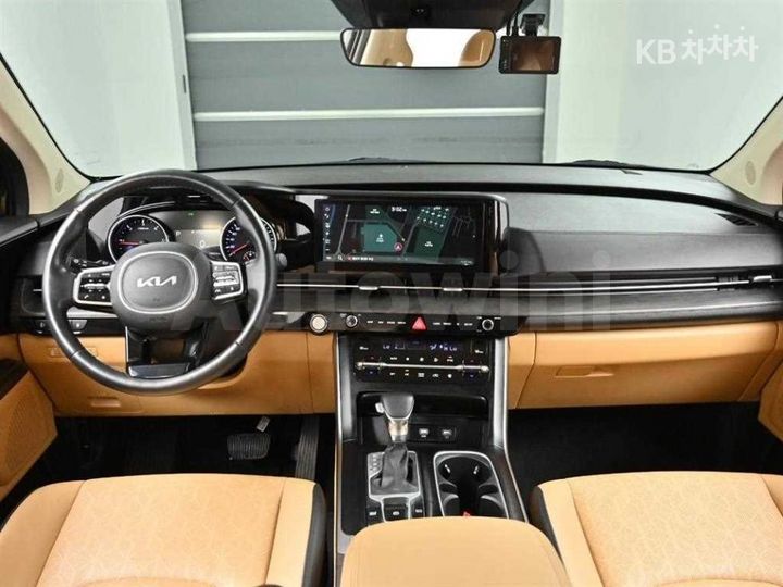 Kia Carnival 2023 — 5