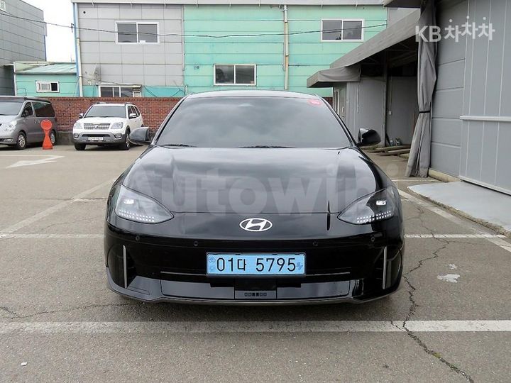 Hyundai Ioniq6 2023 — 2