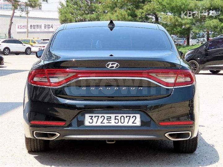 Hyundai Grandeur 2019 — 4