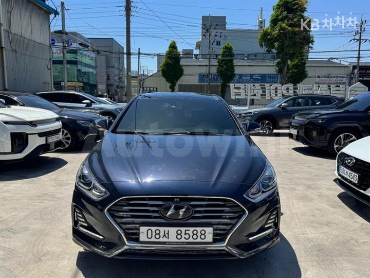 Hyundai Sonata 2018 — 2