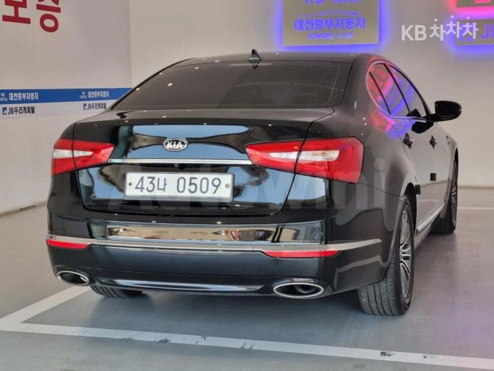 Kia K7 2015 — 5