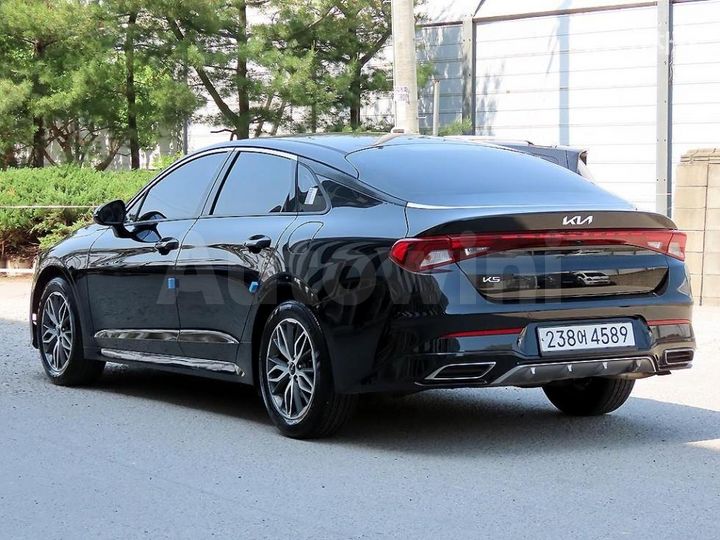 Kia K5 2023 — 3