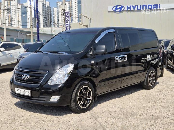 Hyundai Starex 2018 — 2