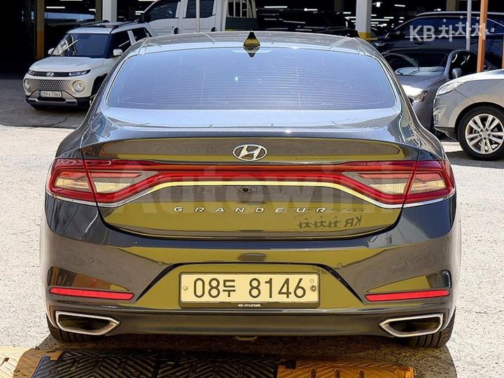 Hyundai Grandeur 2018 — 3