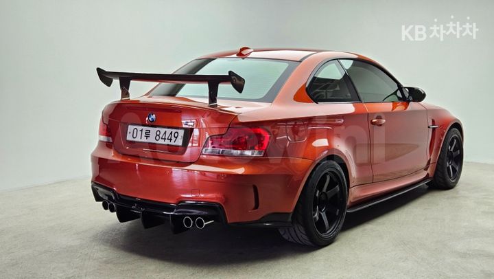 BMW M 2011 — 2