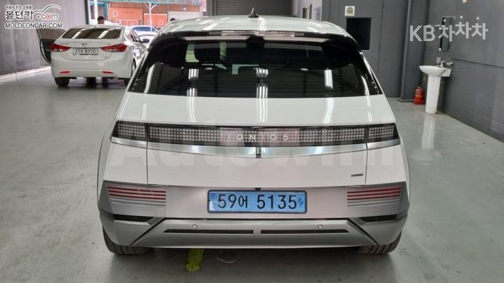 Hyundai Ioniq5 2022 — 4