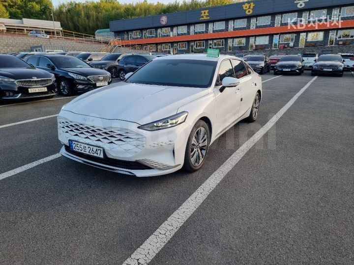 Kia K8 2023 — 2