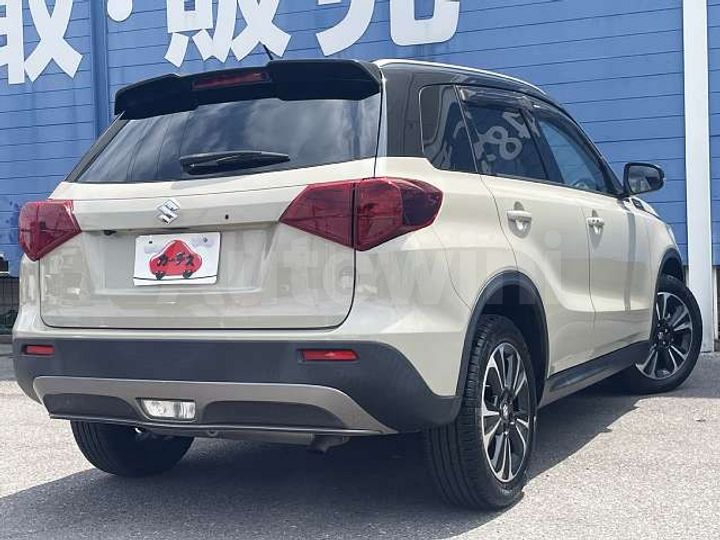 Suzuki Escudo